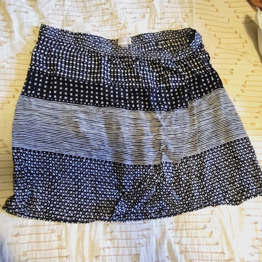 Ann Taylor Loft Black and White Patterned Skirt